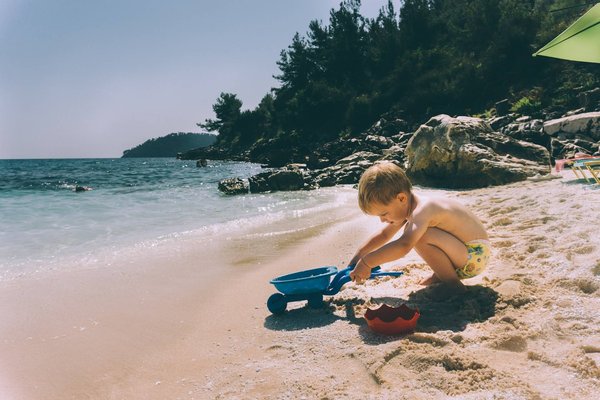 Quelles sont les activités nautiques à faire autour d'un camping en Loire Atlantique ?