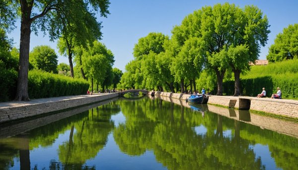 Visiter le canal du midi : étapes et conseils pratiques avec le camping les violettes